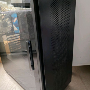 12600k z690d5 a다이16g램*2 케이스 파워 쿨러 글카 등 반본체부품 팝니다 이미지