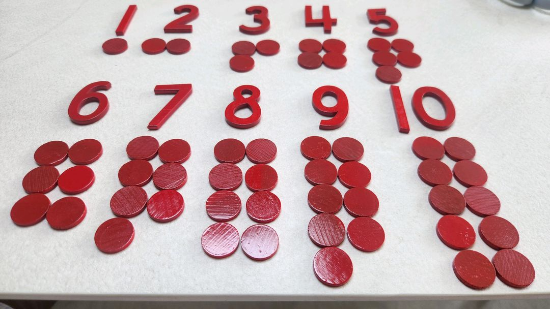 몬테소리 숫자와 바둑알 이미지