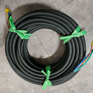 2ct 6sq 3c 30미터 고무전선 판매합니다. 이미지