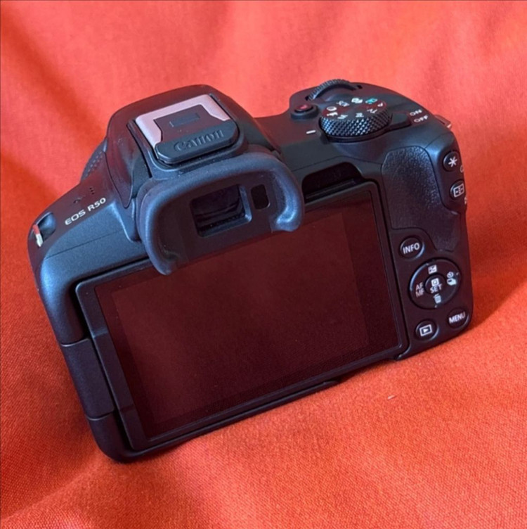 캐논 EOS R50 미러리스 카메라 / 브이로그 추천! 이미지