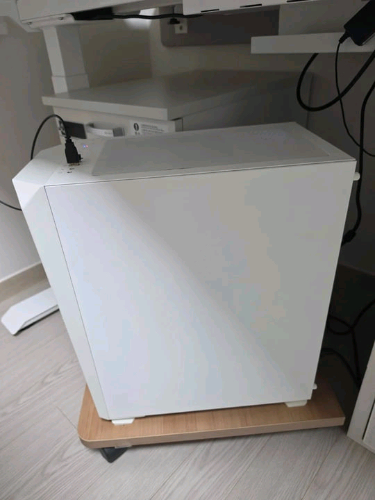 i7-6700 GTX 1060 6GB 게이밍 PC. 이미지