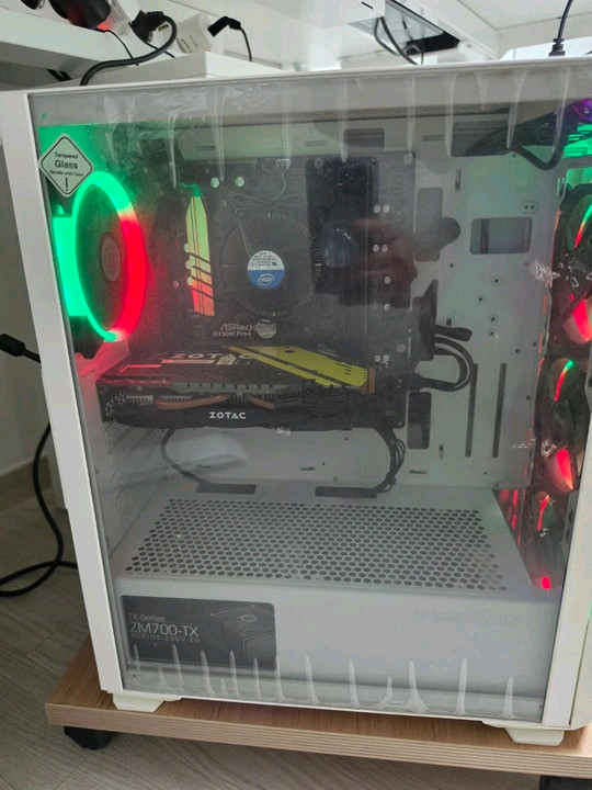 i7-6700 GTX 1060 6GB 게이밍 PC. 이미지