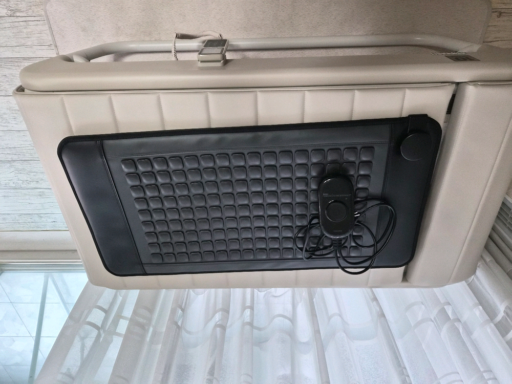 세라잼 온열 마사지 기기 이미지