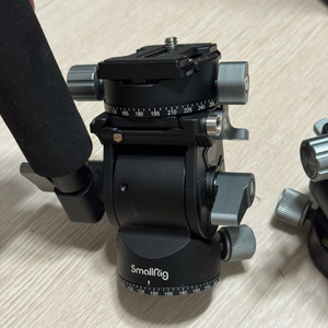 스몰리그 경량 비디오헤드 SR3457B 이미지