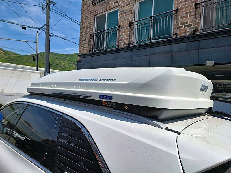 올뉴쏘렌토 코토일체형루프박스 화이트 변색 장착65만원 이미지