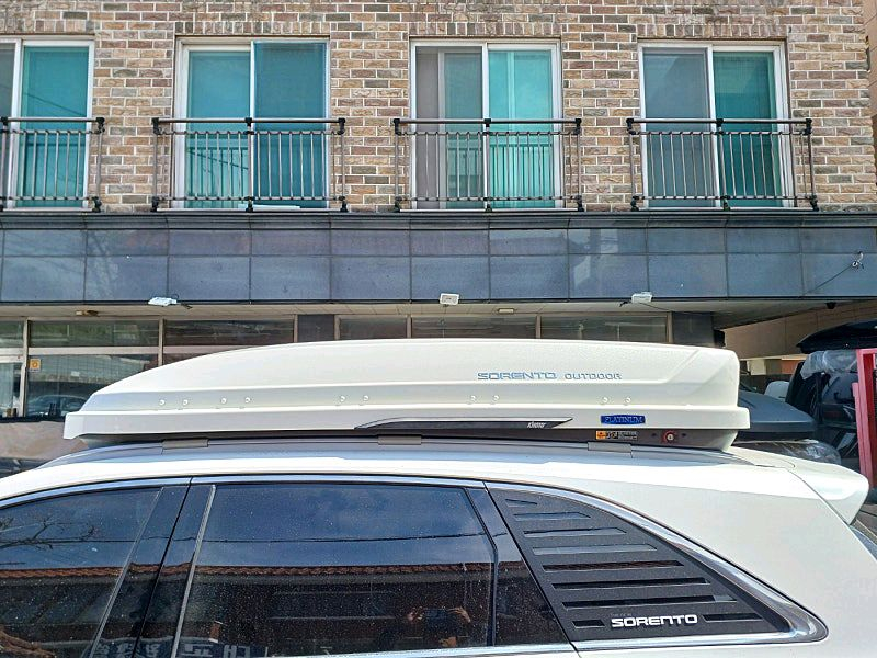 올뉴쏘렌토 코토일체형루프박스 화이트 변색 장착65만원 이미지