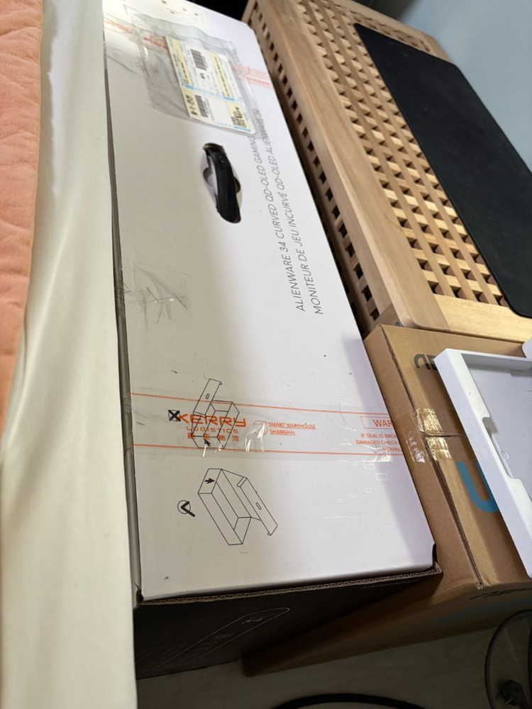 델 에일리언웨어 aw3423dwf 이미지