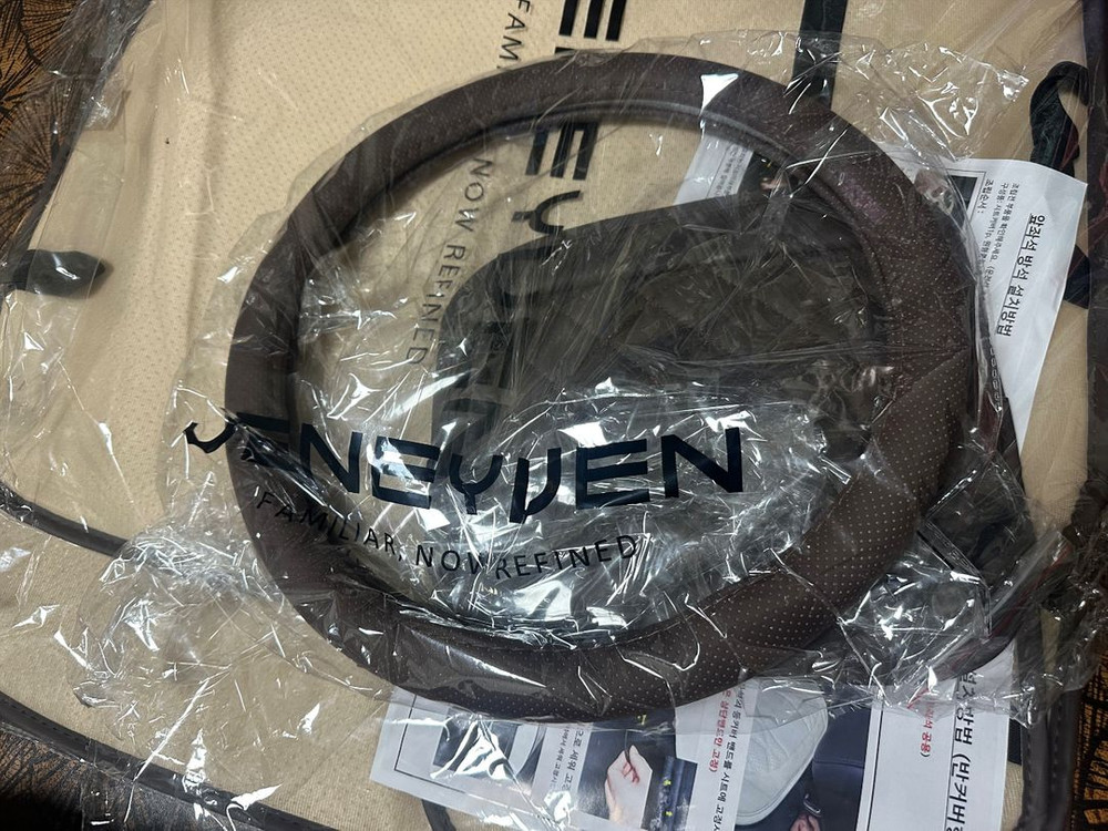 [새제품] 제니븐 자동차 가죽 카시트 좌석등받이 , 헤드 커버 및 핸들커버 이미지