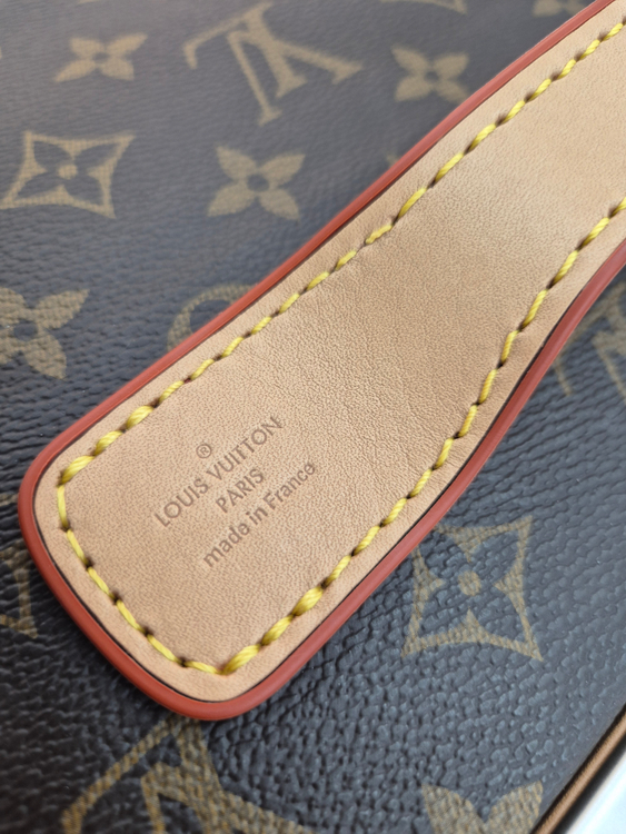 [중고명품 럭스올 울산점] 루이비통 호라이즌 소프트 더블 65 캐리어 M20111 이미지