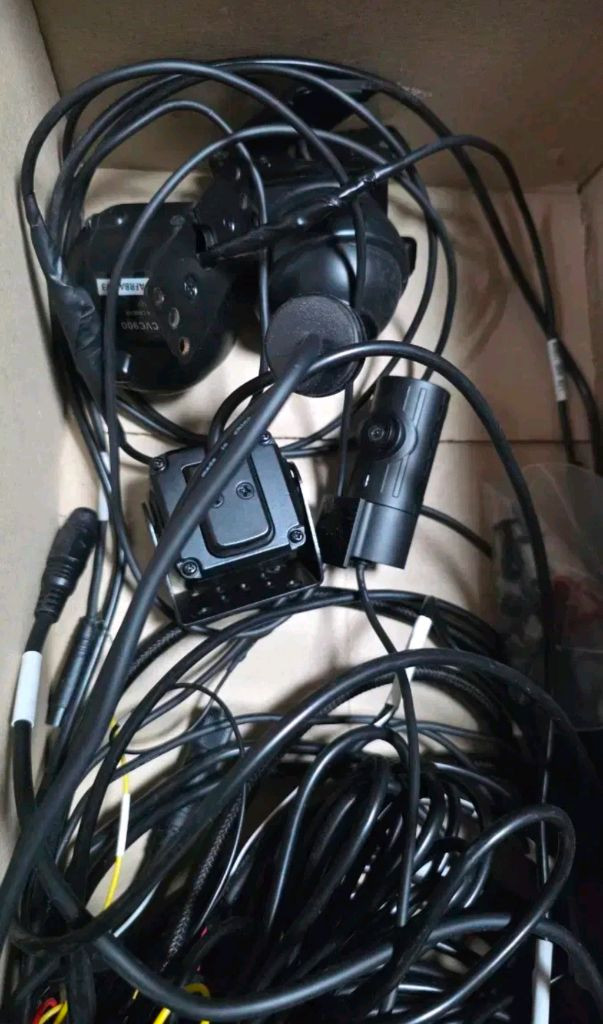 캠론 CT2000 화물차 대형차 4채널 AI기능 블랙박스 이미지