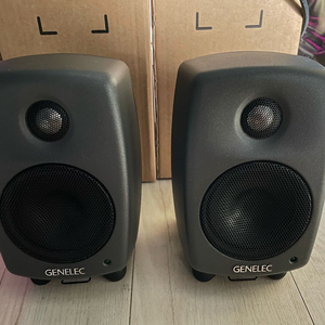 제네렉 8010 모니터 스피커 1조 풀박스 케이블포함 이미지