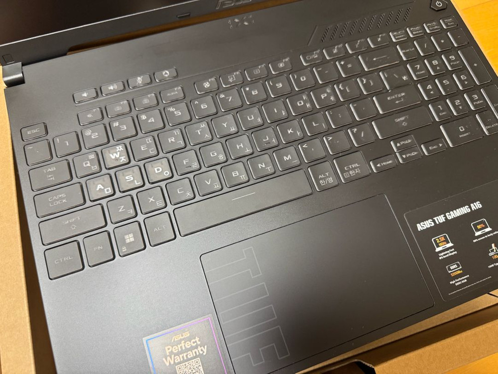 [S급/풀박스] ASUS TUF Gaming A16 게이밍노트북 (RAM 32GB/WIN11/ RTX 4070) 이미지