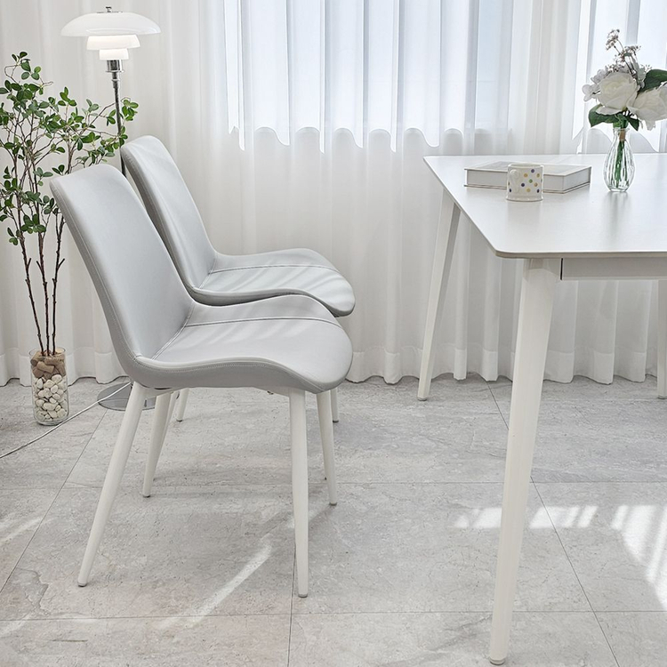 (( 미개봉 새상품 )) 카페의자, 업소용의자, 식탁의자, 커피숍의자, 업소용체어, 유광PU, 식탁의자, 다이닝체어 이미지