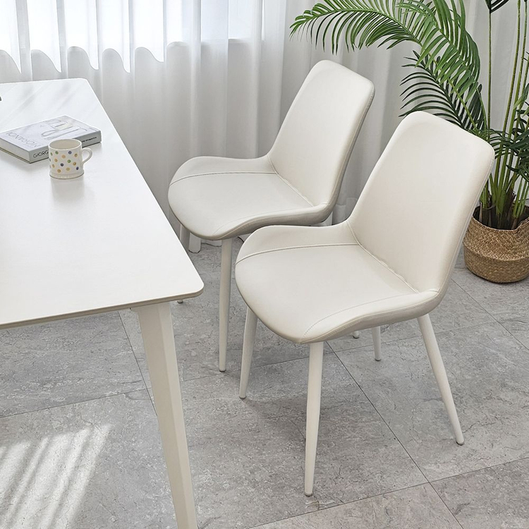 (( 미개봉 새상품 )) 카페의자, 업소용의자, 식탁의자, 커피숍의자, 업소용체어, 유광PU, 식탁의자, 다이닝체어 이미지