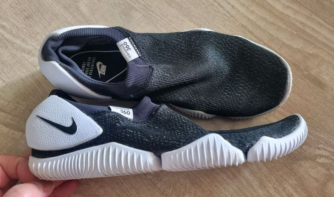 나이키 수영 아쿠아삭360 아쿠아슈즈 230mm 이미지