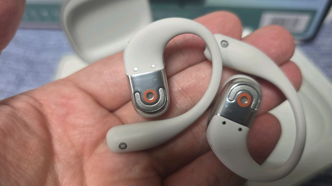 샥즈 오픈핏 2 플러스 팝니다(풀박스) 이미지