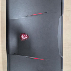 MSI GL63 8SE 게이밍 노트북 (i7-8750H, 16GB RAM, gtx1060 6gb) 이미지