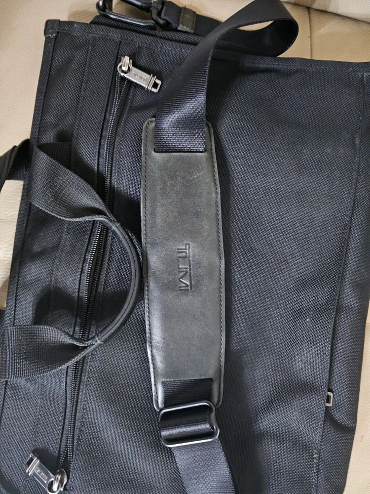 투미 노트북 가방 가격내림 이미지