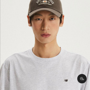 뉴발란스 헤리티지 아치형 클래식 볼캡 모자 브라운 이미지