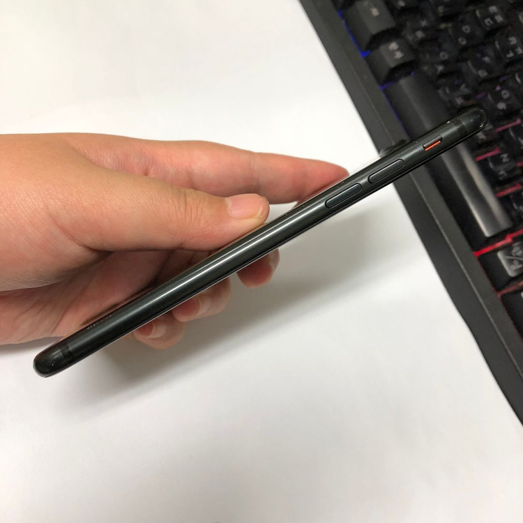 아이폰7 128GB 블랙 중고폰 배터리100% 레트로감성 인스타 카메라폰 사진폰 111275 이미지