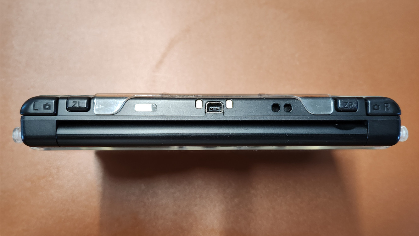 정발 닌텐도 new 3DS XL(뉴큰다수) 포켓몬스터 썬 에디션 박스 이미지