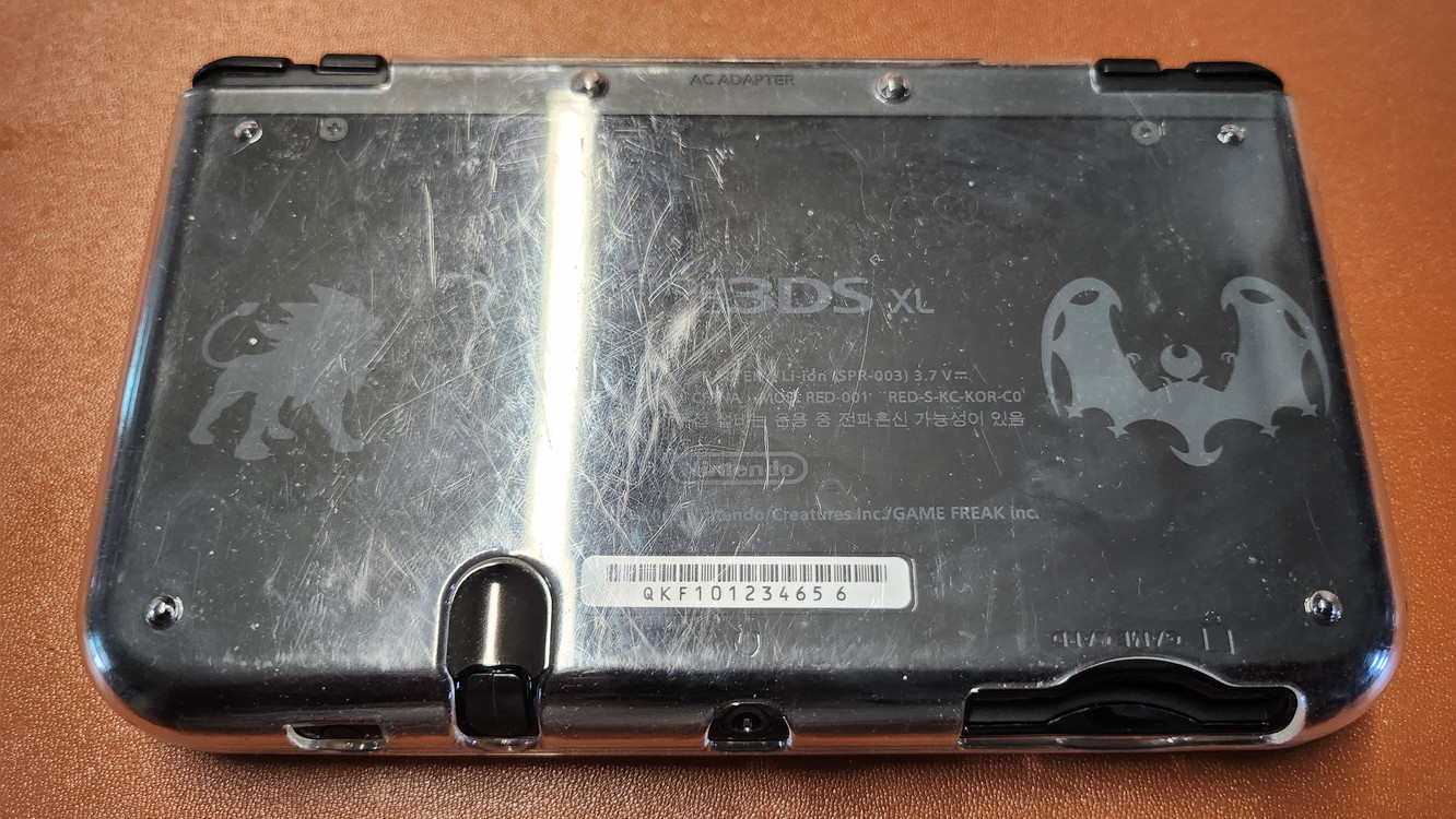 정발 닌텐도 new 3DS XL(뉴큰다수) 포켓몬스터 썬 에디션 박스 이미지