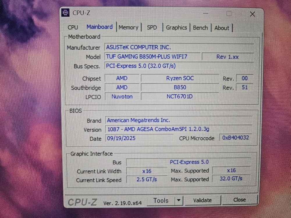 9800X3D/5070TI/2TB/32GB 이미지