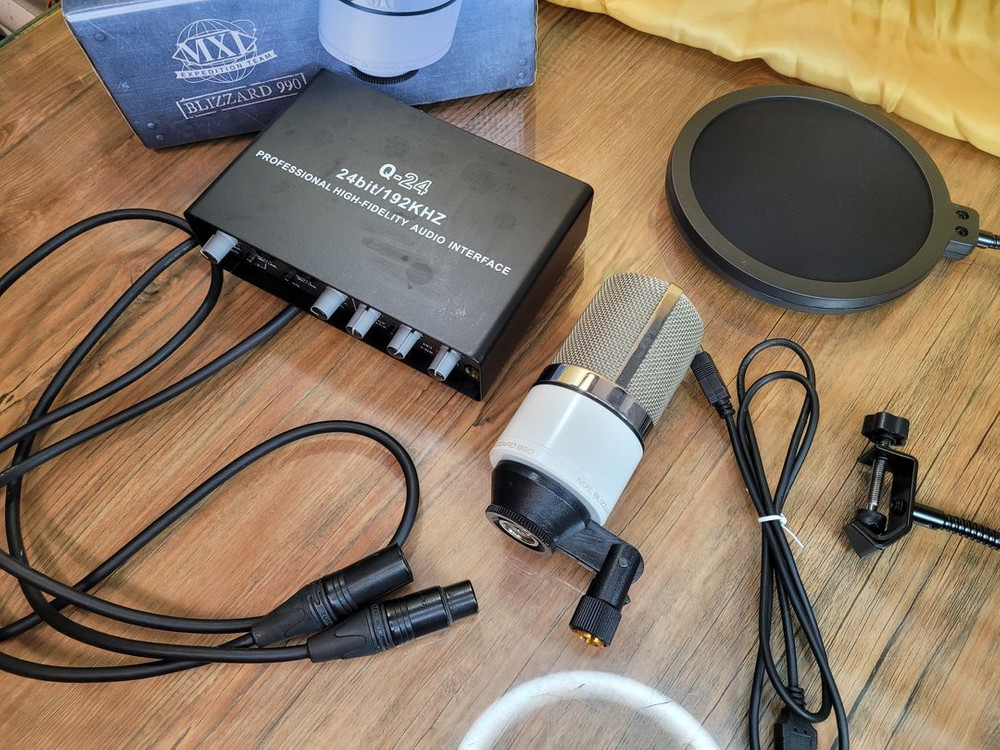 오디오인터페이스+콘덴서마이크 Q-24 MXL990 팝필터 녹음 작곡 이미지