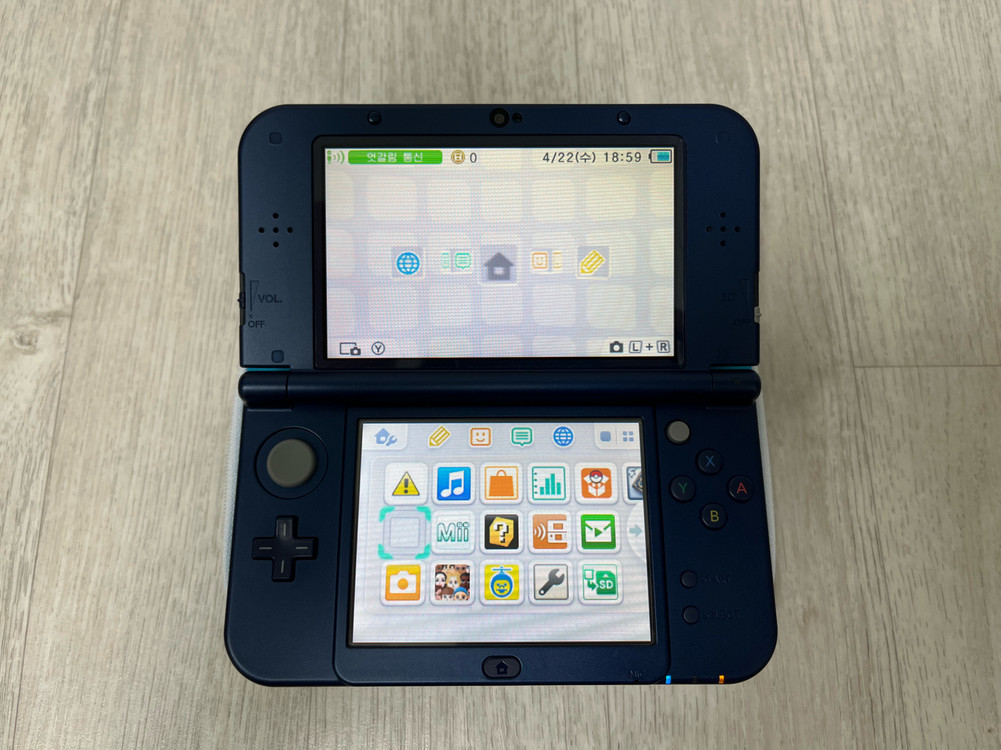 닌텐도 new 3ds xl 정발 블루 풀박스 이미지
