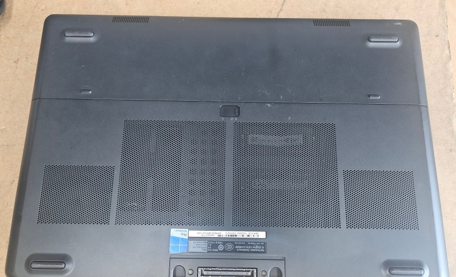 게이밍 및 전문가 워크스테이션 노트북 I7 6세대 16GB 그래픽 4GB 17인치 이미지