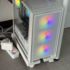 4080 super / 7800x3d / 32GB / ssd 1TB 게이밍pc / 4080s 783d 이미지