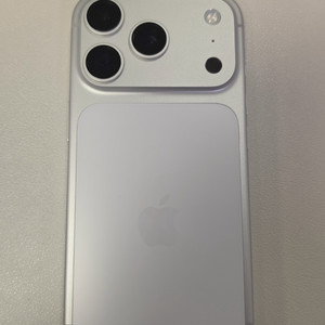 아이폰17프로 실버 자급제 풀박스 이미지