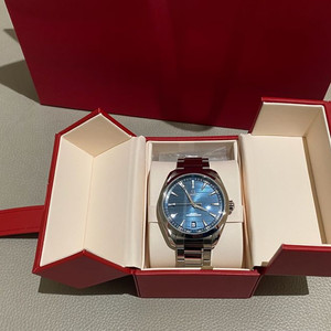 오메가 씨마스터 아쿠아테라 41mm 청판 이미지