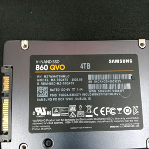 삼성 860 QVO 4TB SSD 팝니다 이미지
