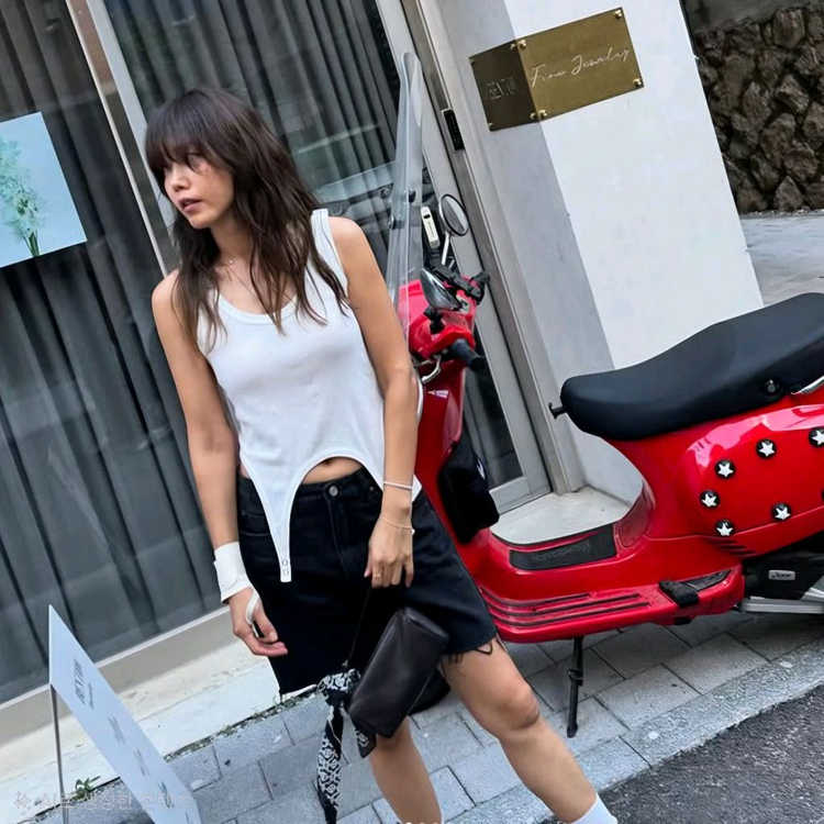 The Row 더로우 90S 토트백 에보니브라운 이미지