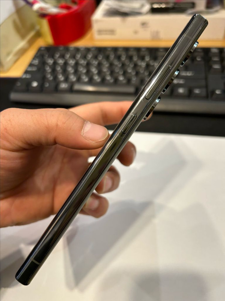 갤럭시S23울트라 그린256G 리퍼폰 판매합니다 이미지