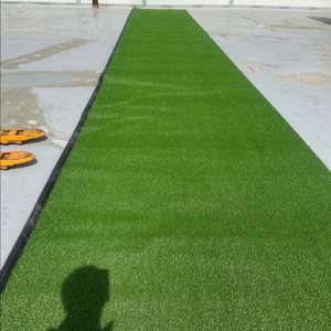 코오롱 인조잔디 2m x 19.5m / 25.5m 2롤입니다 이미지