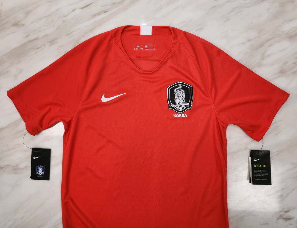 [미사용 남여공용] 나이키 대한민국 국대 축구 18~20년 유니폼 L (100) 사이즈 (아디다스 퓨마 아식스) 이미지