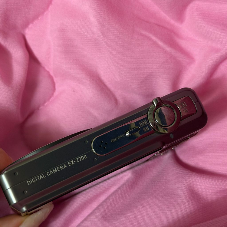 카시오 디카 디지털 카메라 엑슬림 z700 이미지
