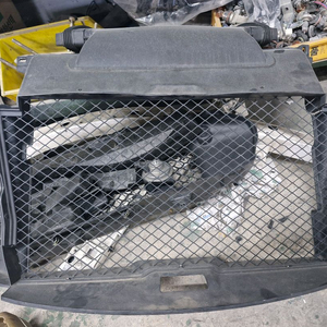 콰트로포르테 GTS 에어덕트 그릴 이미지