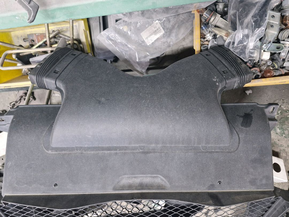 콰트로포르테 GTS 에어덕트 그릴 이미지