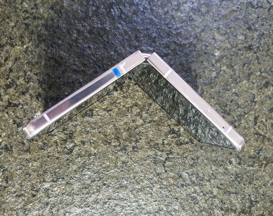 갤럭시 Z 플립5 512GB 라벤더 이미지