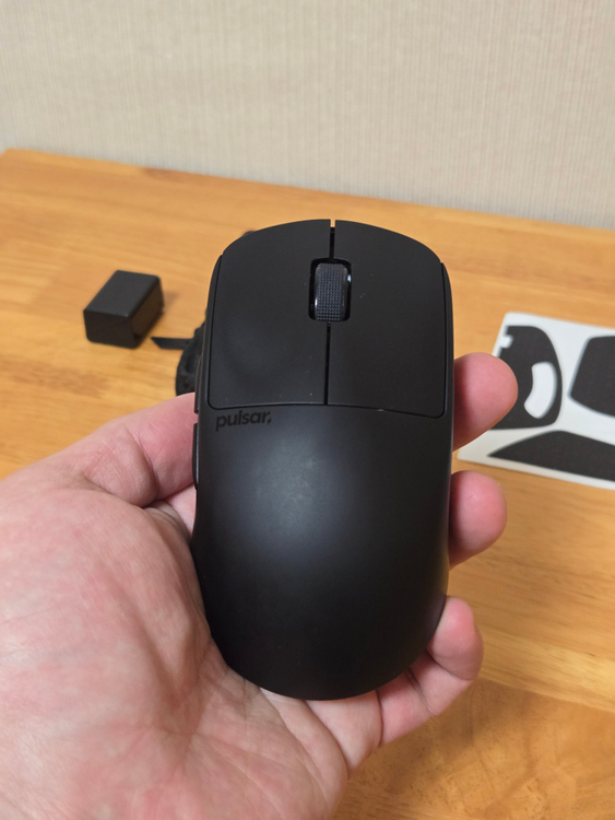 펄사 X2 CrazyLight 무선 게이밍 마우스 판매합니다 이미지