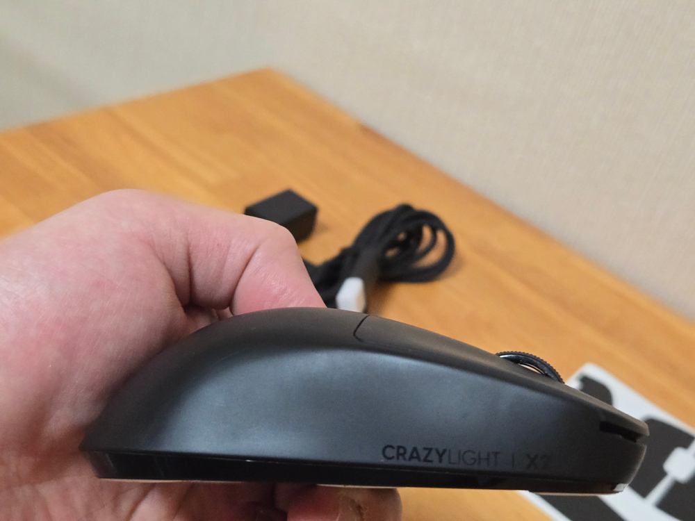 펄사 X2 CrazyLight 무선 게이밍 마우스 판매합니다 이미지