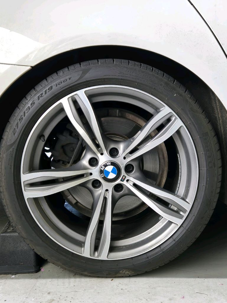 bmw 343m m5 st 19인치 휠 팝니다 이미지