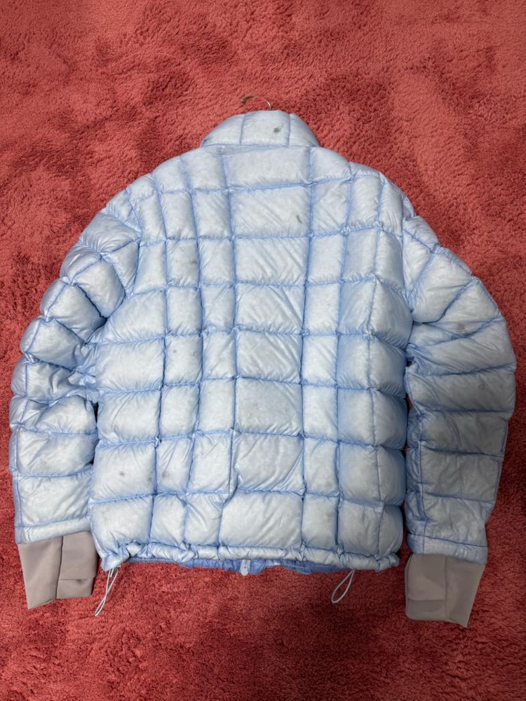 999휴머니티 경량패딩 이미지