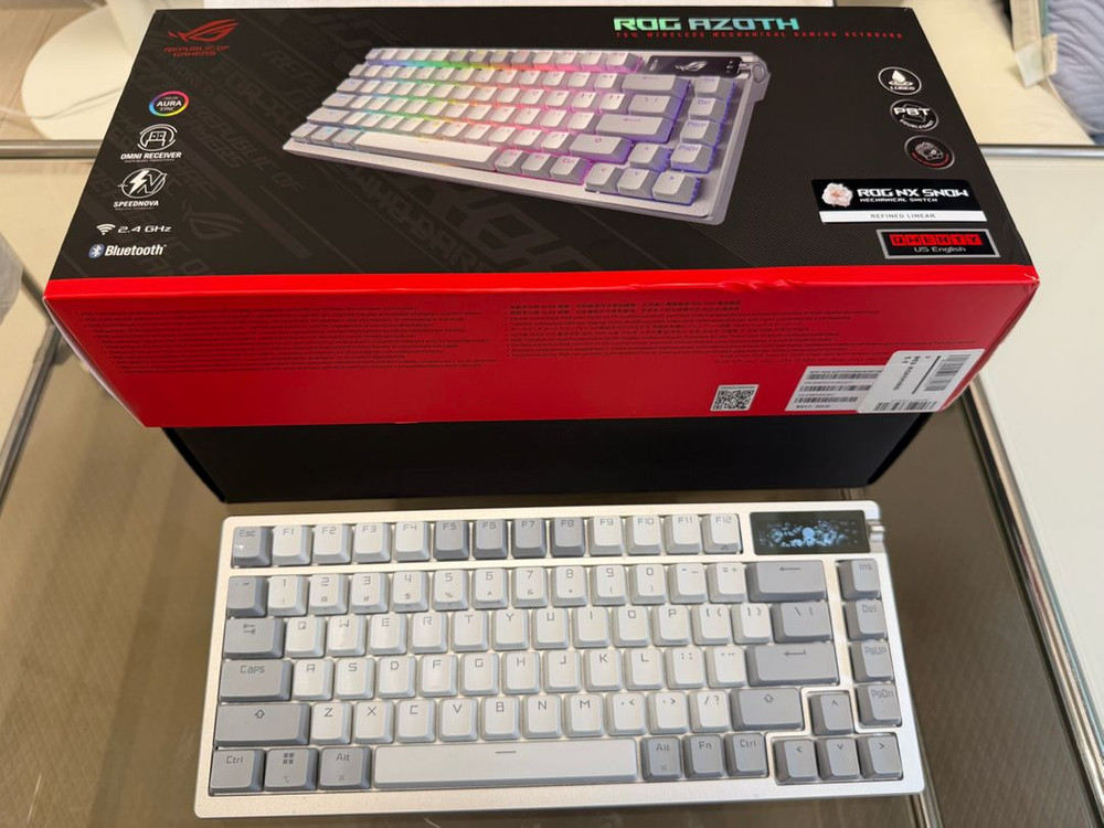 아수스ASUS ROG AZOTH 아조스 키보드 정발 이미지