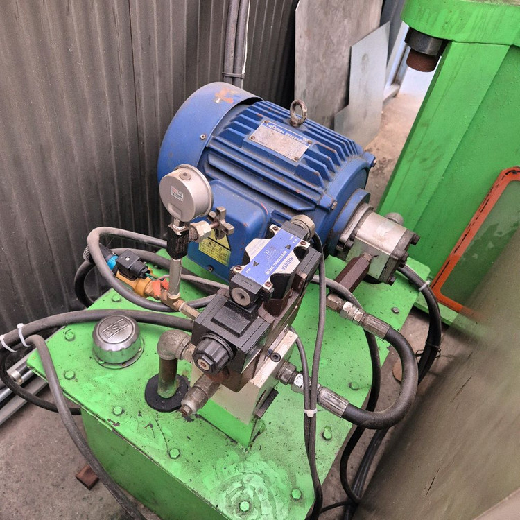 유압 열 프레스 이미지