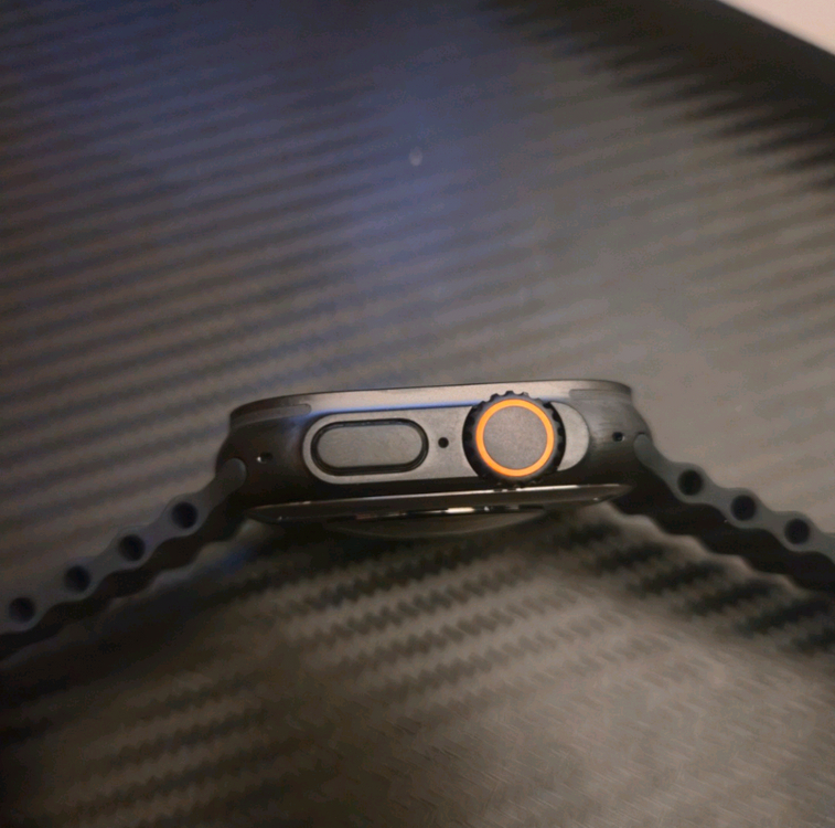 애플워치 울트라3 블랙 오션밴드 판매합니다. 이미지