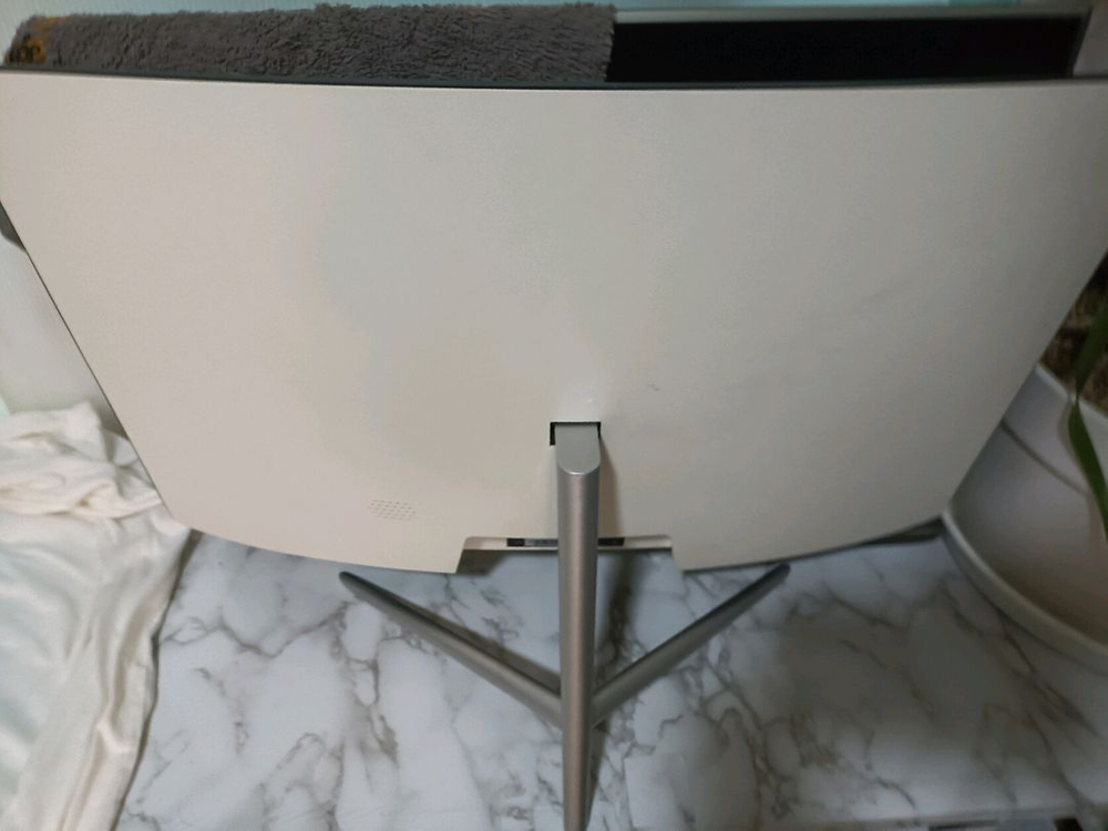 한성컴퓨터 ULTRON 2457C 커브드모니터 144 이미지